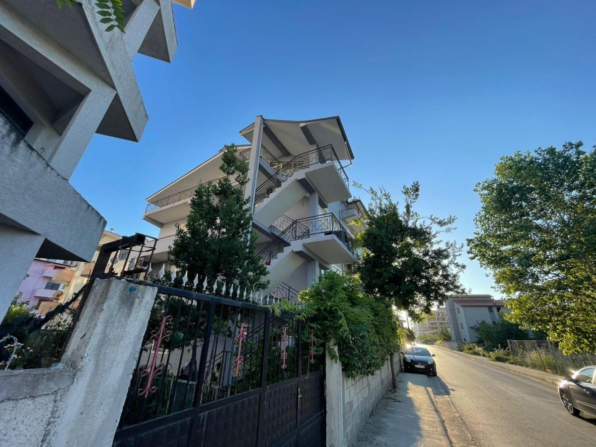 Vivo Apartment Durrës Exteriör bild
