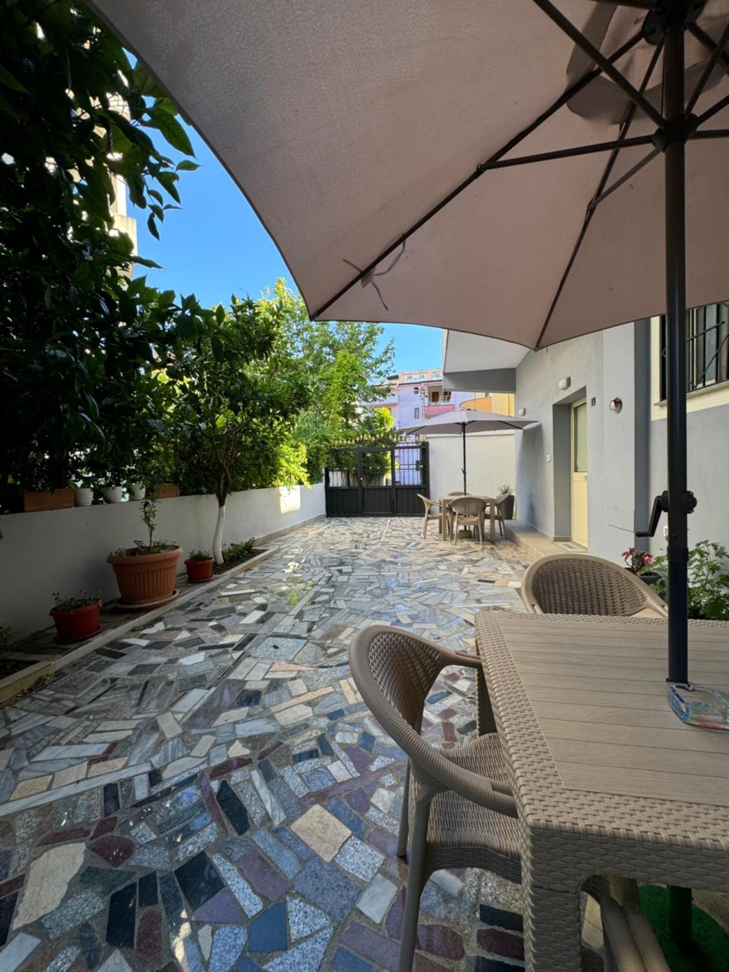 Vivo Apartment Durrës Exteriör bild